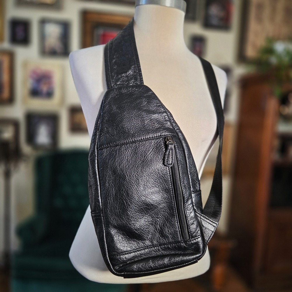 Leather Sling Bag Black Crossbody Chest Pack Travel Shoulder Sling Backpack Mens - Picture 4 of 7